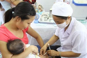 TPHCM: Vaccine tiêm chủng mở rộng lại sắp “cạn”
