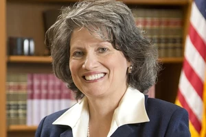 Thẩm phán Yvonne Gonzalez Rogers