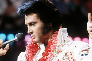 Elvis Presley trở lại sân khấu nhờ AI