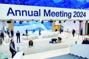 “Xây dựng lại lòng tin” ở Davos
