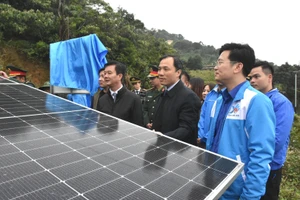 Lắp điện mặt trời cho đảo Sơn Dương