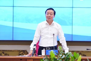 Phó Thủ tướng Trần Hồng Hà: Giải quyết khó khăn, vướng mắc về vật liệu xây dựng đường Vành đai 3 TPHCM 