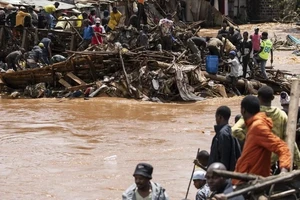 Lũ lụt gây thiệt hại nghiêm trọng ở Đông Phi