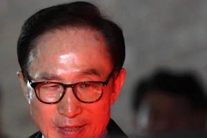 Cựu Tổng thống Lee Myung-bak chính thức bị truy tố
