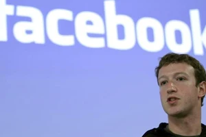 Ông chủ Facebook thừa nhận trách nhiệm trong vụ bê bối rò rỉ thông tin 