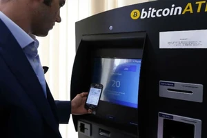 Một phiên giao dịch tại ATM bitcoin 