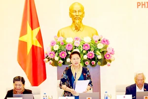 Chủ tịch Quốc hội Nguyễn Thị Kim Ngân chủ trì và phát biểu bế mạc Phiên họp thứ 23 Ủy ban Thường vụ Quốc hội