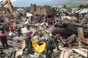 Số người thiệt mạng trong thảm họa kép tại Indonesia đã lên đến 1.944 người