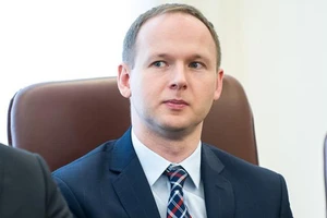 Cựu Chủ tịch Ủy ban giám sát tài chính Marek Chrzanowski. Nguồn: Super Express
