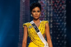 H'Hen Niê vào top 10 "Hoa hậu của các hoa hậu" 2018