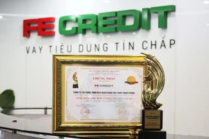 FE Credit được vinh danh “Top 10 doanh nghiệp được tin dùng nhất châu Á”