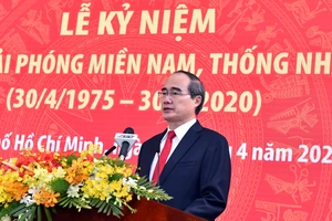 Toàn văn phát biểu của Bí thư Thành ủy TPHCM Nguyễn Thiện Nhân tại Lễ kỷ niệm 45 năm Ngày Giải phóng miền Nam, thống nhất đất nước