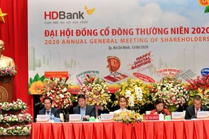 Đại hội đồng cổ đông HDBank: Chi cổ tức và cổ phiếu thưởng 65%, phát hành 1 tỷ USD trái phiếu quốc tế