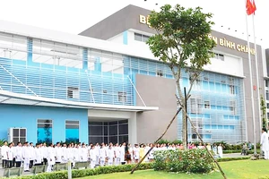 Bệnh viện Huyện Bình Chánh - công trình được xây mới trong nhiệm kỳ, với quy mô 300 giường. Ảnh: KHÁNH TƯỜNG