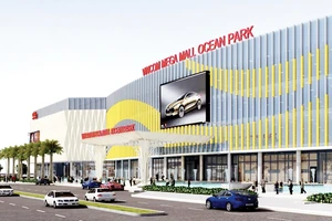 Mặt tiền của Vincom Mega Mall Ocean Park ấn tượng với thiết kế “gợn sóng”