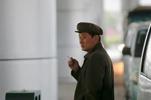 Triều Tiên cấm hút thuốc nơi công cộng