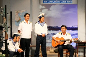 Vở kịch Hoa phong ba với đề tài về biển đảo