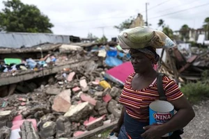 Cảnh đổ nát sau trận động đất tại Les Cayes, Haiti.