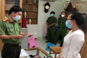 Cơ quan công an đọc lệnh bắt Trần Thị Thảo Trang 