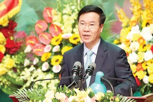Thường trực Ban Bí thư Võ Văn Thưởng phát biểu chỉ đạo tại Đại hội đại biểu toàn quốc lần thứ XI Hội Nhà báo Việt Nam. Ảnh: QUANG PHÚC