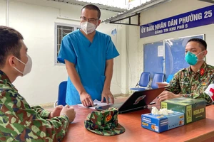 TPHCM kiến nghị duy trì lực lượng quân y tại trạm y tế lưu động