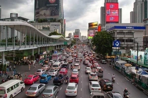 Người dân tham gia giao thông ở Bangkok. Nguồn: asiaexchange