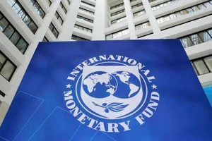 Pakistan và IMF đàm phán nối lại chương trình cứu trợ
