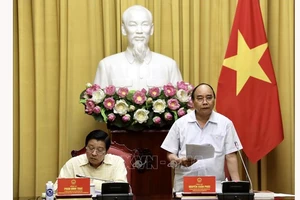  Chủ tịch nước Nguyễn Xuân Phúc phát biểu tại buổi làm việc