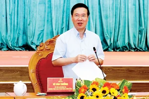 Đồng chí Võ Văn Thưởng phát biểu tại buổi làm việc với Ban Thường vụ Tỉnh ủy Bình Định. Ảnh: NGỌC OAI