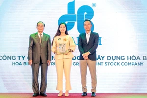 Tập đoàn Xây dựng Hòa Bình lọt Tốp 10: Doanh nghiệp tư nhân lớn nhất Việt Nam