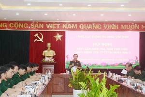 Trung tướng Trịnh Văn Quyết chủ trì hội nghị kết luận kiểm tra tại Quân khu 7