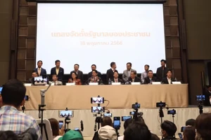 Ngày 18.5, đảng MFP tuyên bố thành lập liên minh với 7 đảng khác của Thái Lan, với mục tiêu thành lập chính phủ. Ảnh: Đảng MFP 