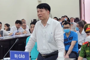 Ông Trương Quốc Cường, nguyên Thứ trưởng Bộ Y tế, hầu tòa trong vụ án liên quan Công ty VNPharma