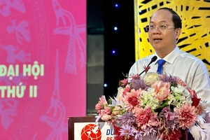 Phó Bí thư Thành ủy TPHCM Nguyễn Hồ Hải phát biểu tại hội nghị. Ảnh: CHÍ THẠCH 