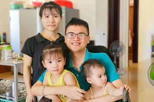 Chàng trai khuyết tật viết phần mềm cho công ty Singapore