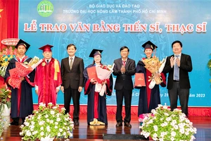 Trường Đại học Nông Lâm TPHCM trao bằng tiến sĩ năm 2023