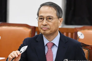 Ông Kim Kyou-hyun, Giám đốc Cơ quan Tình báo Quốc gia, đang tham dự phiên họp toàn thể của ủy ban tình báo tại Quốc hội ở Seoul hôm 24-11-2023. Ảnh: Yonhap
