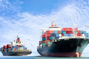 Mỹ công bố thành lập liên minh 10 quốc gia bảo vệ tàu thương mại