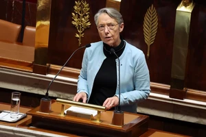 Thủ tướng Pháp Elisabeth Borne đã xin từ chức