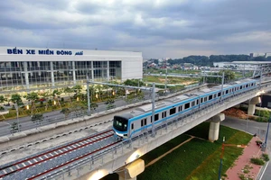 Tuyến đường sắt đô thị số 1 TPHCM (Bến Thành - Suối Tiên) dự kiến chạy thương mại từ tháng 7-2024. Ảnh: Hoàng Hùng