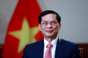 Đây là lần đầu tiên lĩnh vực ngoại giao và Bộ trưởng Bộ Ngoại giao Bùi Thanh Sơn được lựa chọn để chất vấn tại Quốc hội