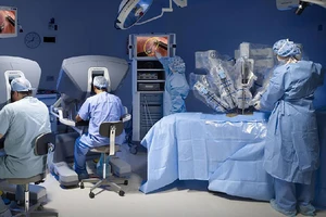 Robot AI ứng dụng trong phẫu thuật mang lại nhiều lợi ích