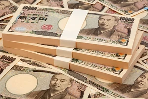 Đồng yen xuống mức thấp nhất so với USD trong vòng 34 năm