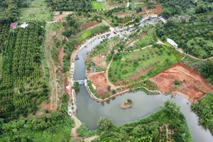 Xử lý tình trạng xây dựng trái phép tại thác Cá Sấu, tỉnh Đắk Nông
