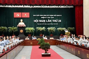 Hội nghị Thành ủy TPHCM lần thứ 31: Bàn giải pháp phát triển kinh tế - xã hội 6 tháng cuối năm 2024