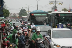 Thủ tướng Phạm Minh Chính yêu cầu các bộ ngành, địa phương nâng cao hiệu quả công tác bảo đảm trật tự, an toàn giao thông.