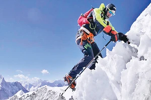 “Thợ máy Thụy Sĩ” chết khi leo núi