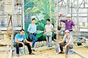 Tranh tường trang trí sân bay Đà Nẵng đoạt giải cuộc thi thiết kế quốc tế 