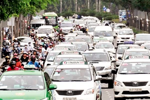 Tổ chức giao thông hợp lý chống ùn tắc sân bay Tân Sơn Nhất 
