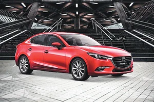 Mazda3 2017 được đánh giá cao nhờ công nghệ G-Vectoring Control